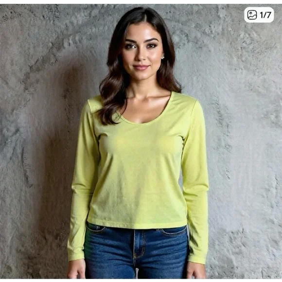 Zyia Active Top Womens Size Medium Open Back Namaste Long Sleeve Yellow - Picture 2 of 8